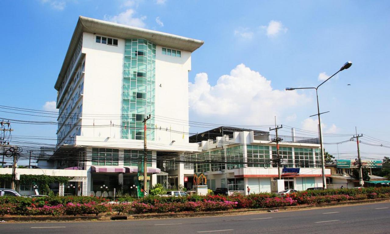 V Verve Service Apartment Hotel Chachoengsao Zewnętrze zdjęcie