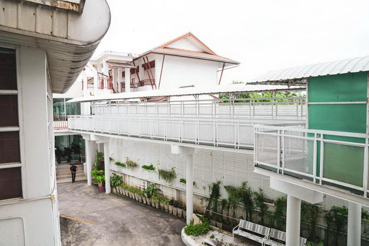 V Verve Service Apartment Hotel Chachoengsao Zewnętrze zdjęcie
