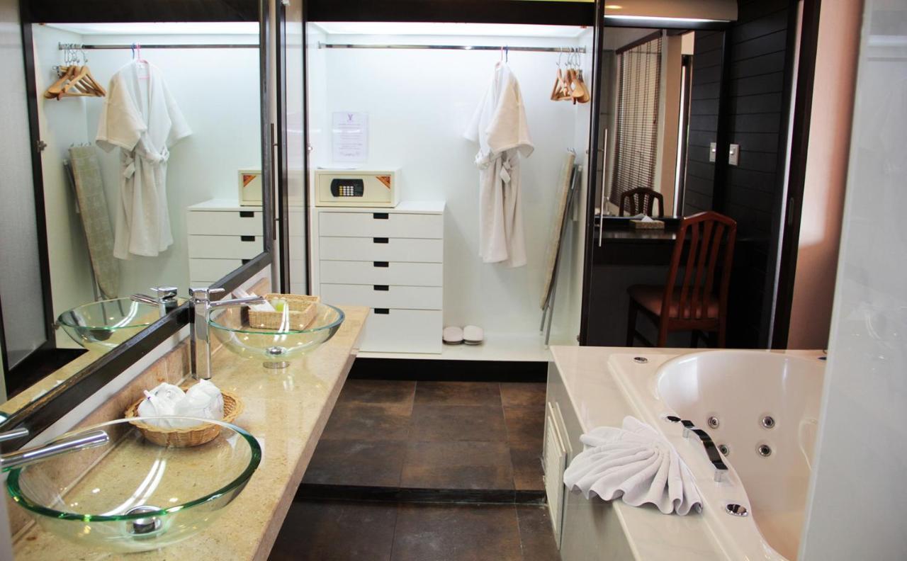 V Verve Service Apartment Hotel Chachoengsao Zewnętrze zdjęcie