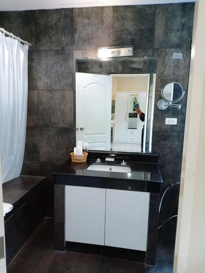 V Verve Service Apartment Hotel Chachoengsao Zewnętrze zdjęcie
